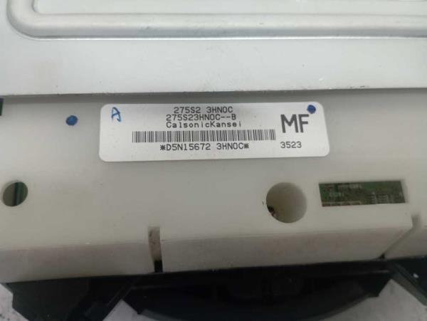 BOUTON DE CHAUFFAGE NISSAN - Vue 3